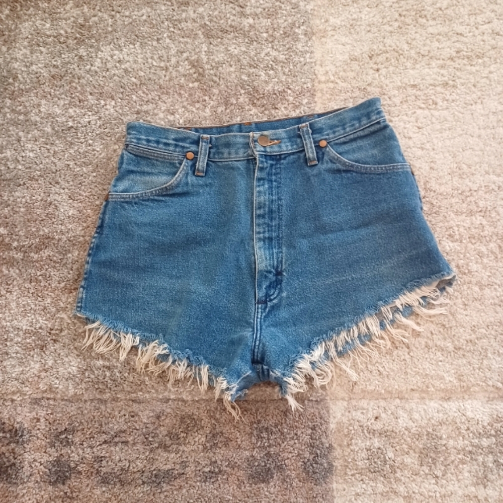 Wrangler Cutoff Denim Shorts
